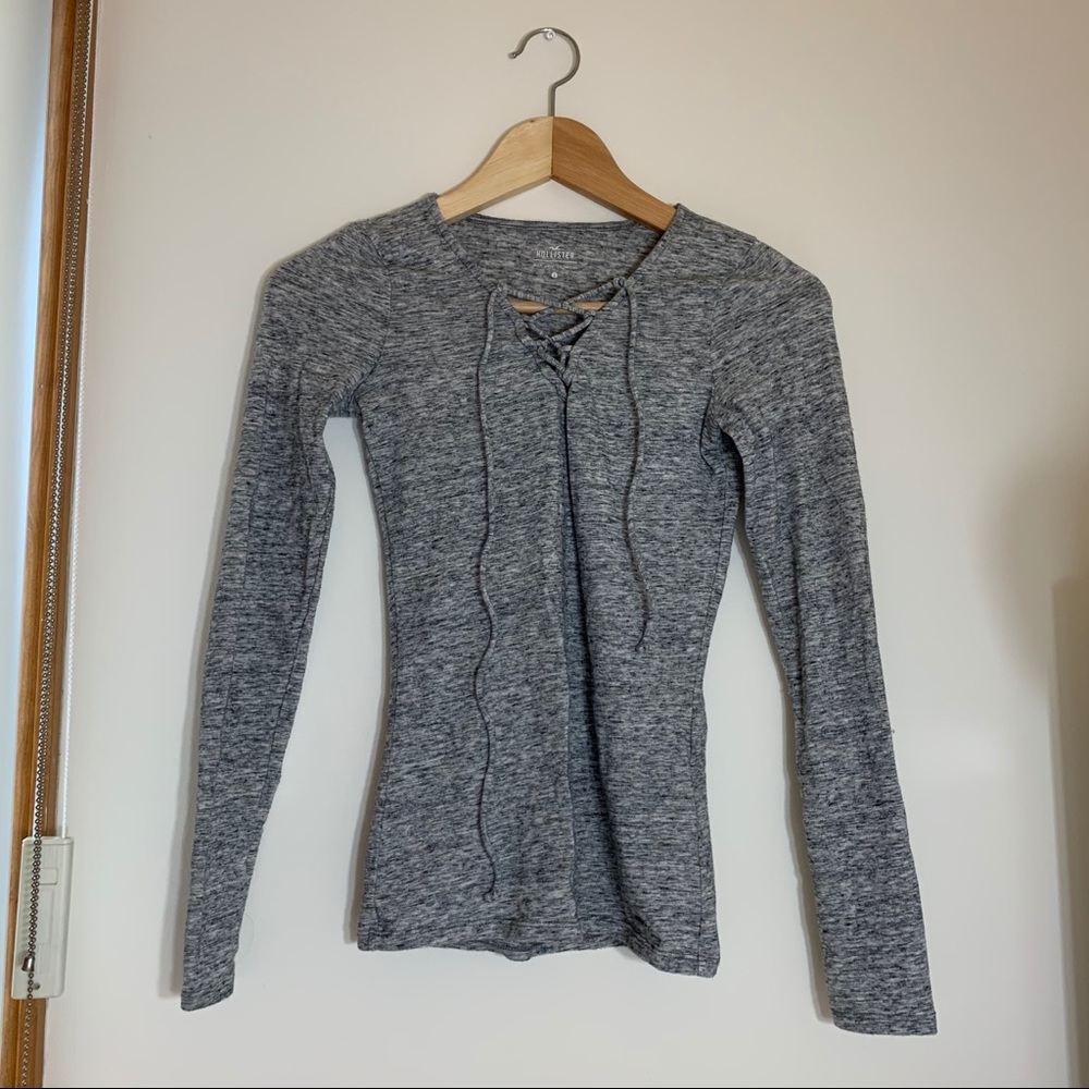 hollister heather gray lace up long sleeve top